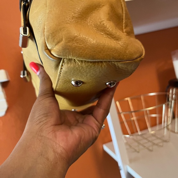 B. MARKOWSKY Mustard Colored Shoulder Tote (EUC) - Picture 5 of 15